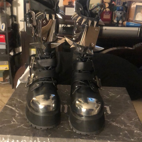 Demonia boots - Picture 1 of 6